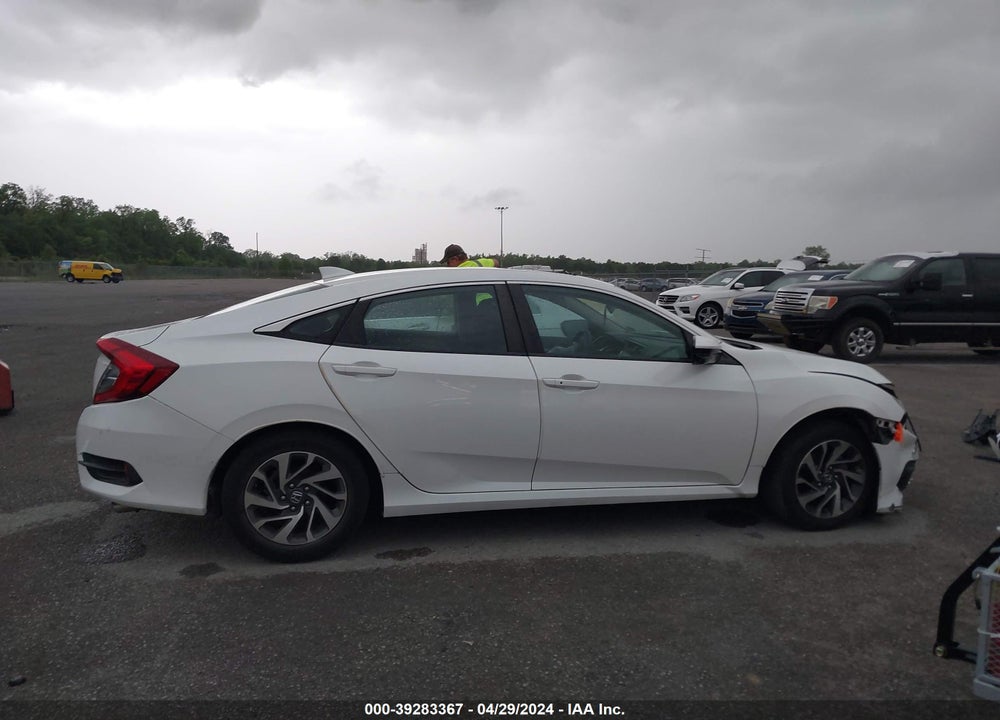 2018 HONDA CIVIC EX VIN: 19XFC2F75JE002823