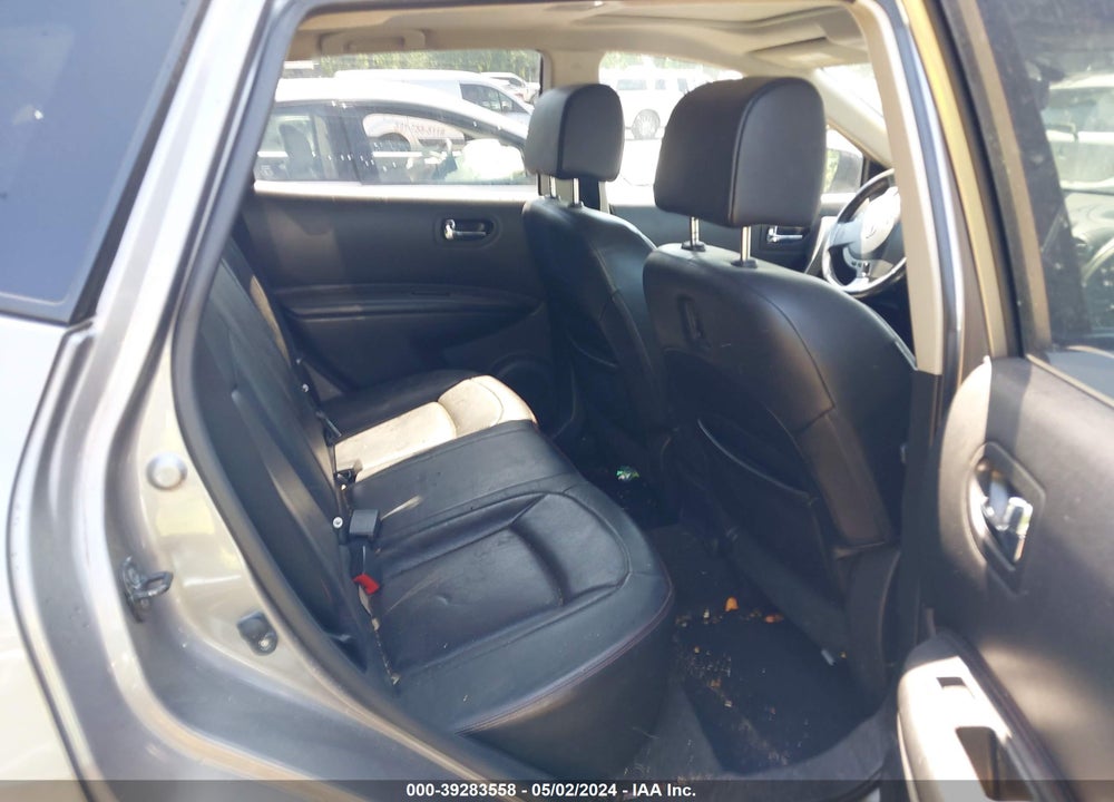 2013 NISSAN ROGUE SV W/SL PKG VIN: JN8AS5MV3DW646772