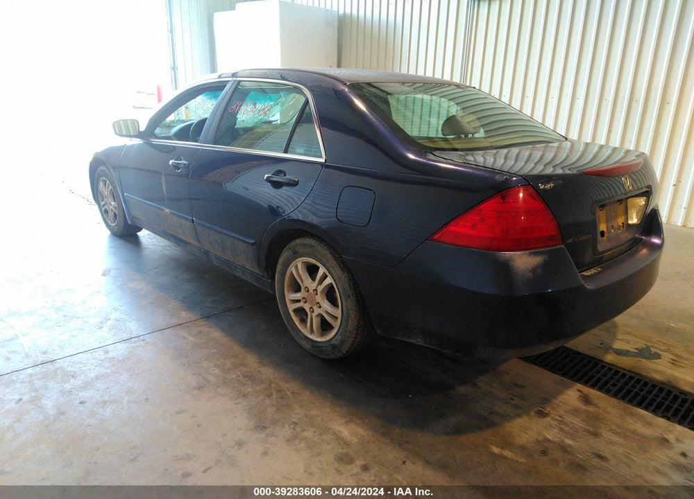 2003 HONDA ACCORD 2.4 EX VIN: JHMCM566X3C071914