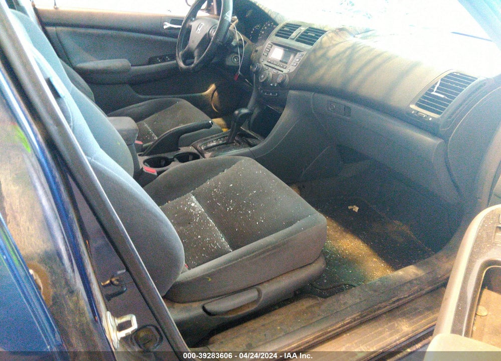 2003 HONDA ACCORD 2.4 EX VIN: JHMCM566X3C071914