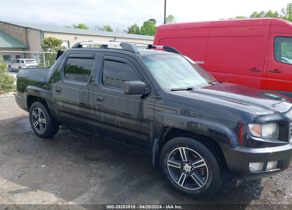 2013 HONDA RIDGELINE SPORT VIN: 5FPYK1F73DB001570