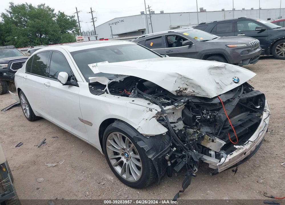 2014 BMW ALPINA B7 VIN: WBAYE8C58ED780370