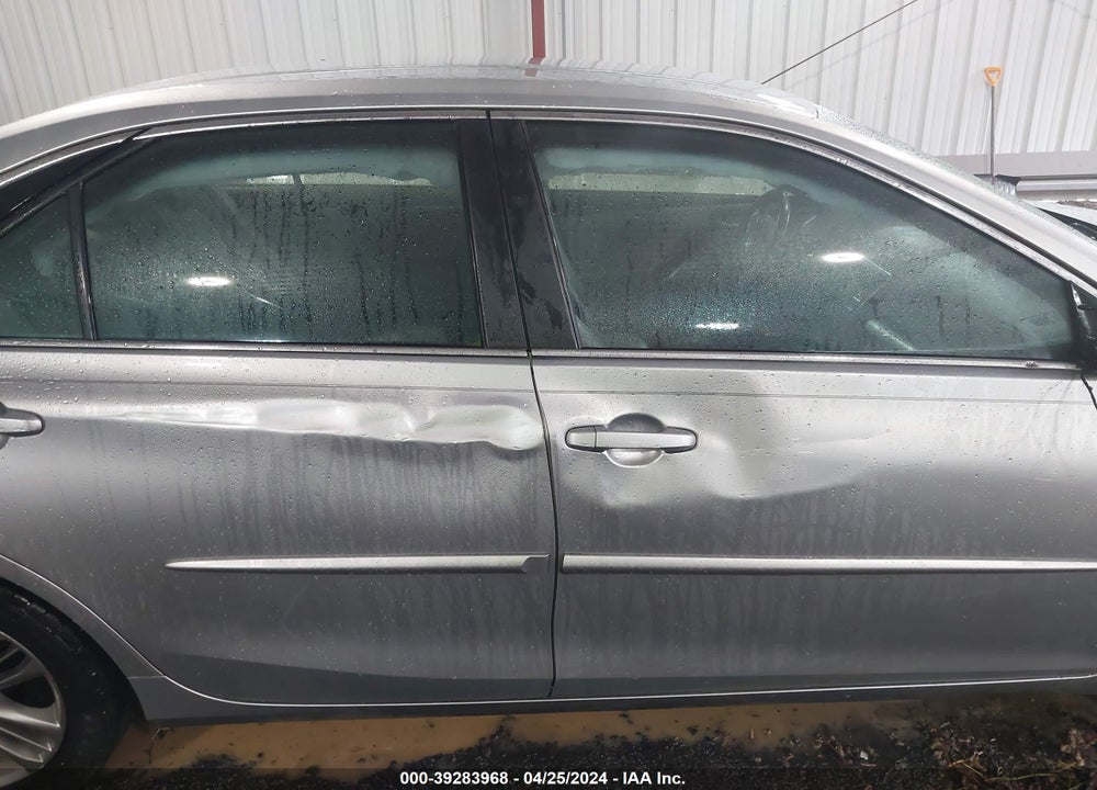 2017 TOYOTA CAMRY SE VIN: 4T1BF1FK1HU800411