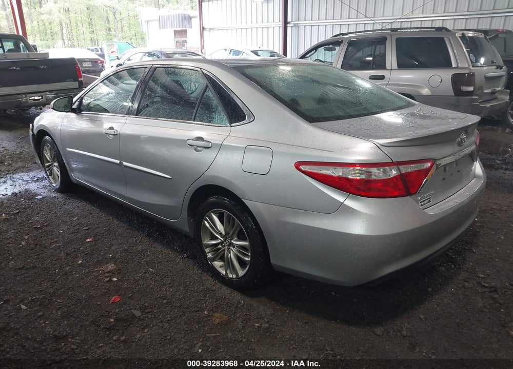 2017 TOYOTA CAMRY SE VIN: 4T1BF1FK1HU800411