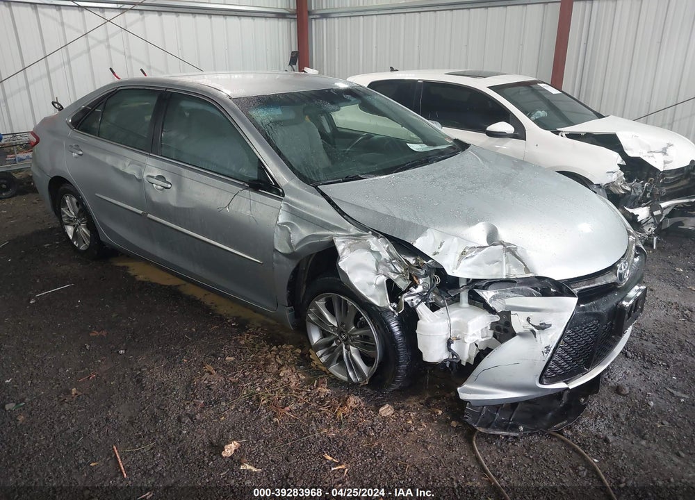 2017 TOYOTA CAMRY SE VIN: 4T1BF1FK1HU800411