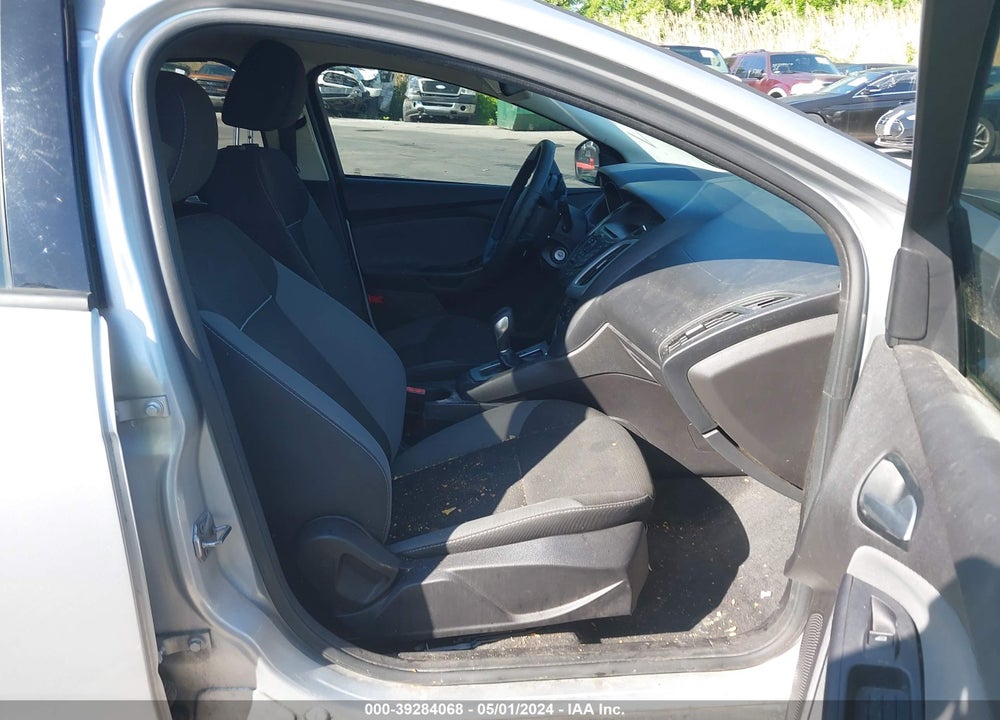 2013 FORD FOCUS SE VIN: 1FADP3K24DL273191