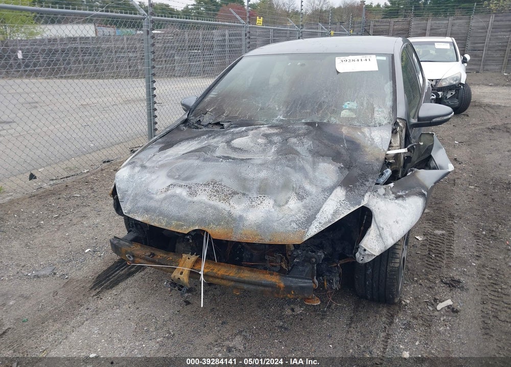 2013 VOLKSWAGEN GTI 4-DOOR VIN: WVWHD7AJ8DW053250