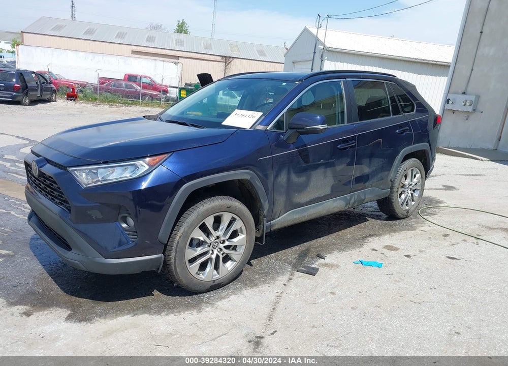 2021 TOYOTA RAV4 XLE PREMIUM VIN: 2T3A1RFV1MW192975
