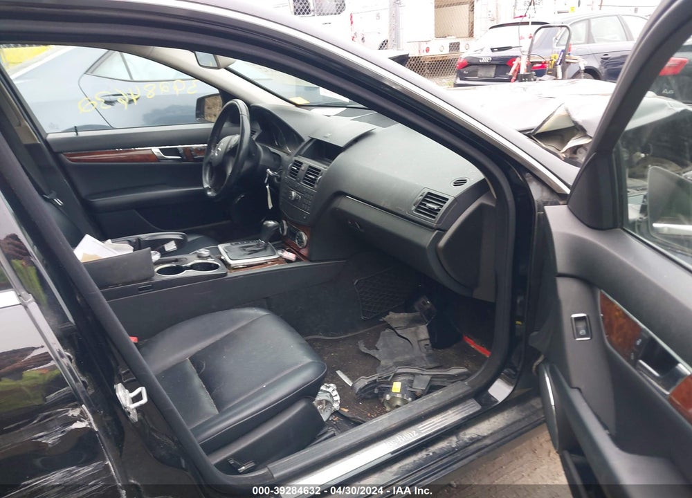2010 MERCEDES-BENZ C 300 LUXURY 4MATIC/SPORT 4MATIC VIN: WDDGF8BB4AF464228