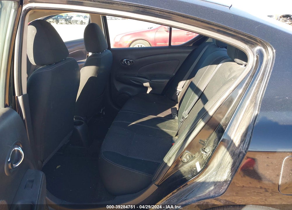 2018 NISSAN VERSA 1.6 SV VIN: 3N1CN7AP0JL823652