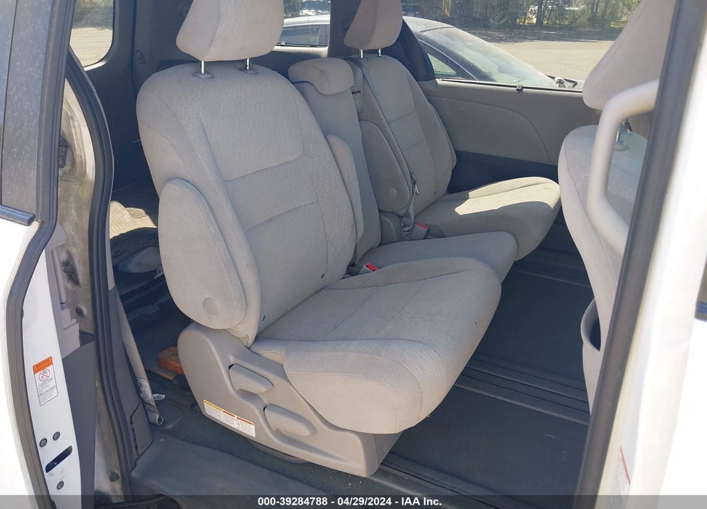 2020 TOYOTA SIENNA LE VIN: 5TDKZ3DC2LS086384