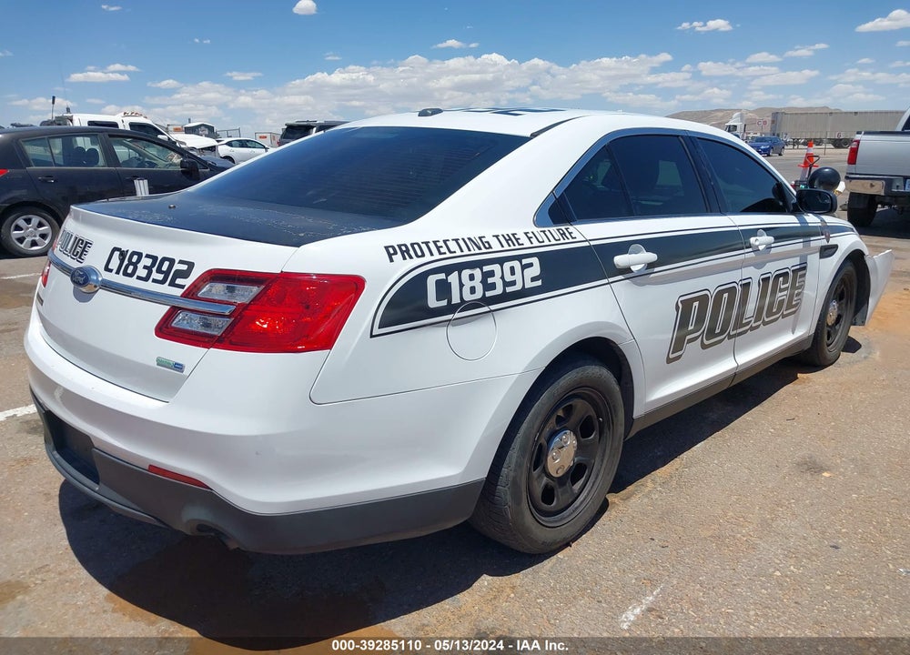 2018 FORD POLICE INTERCEPTOR VIN: 1FAHP2MK6JG136007