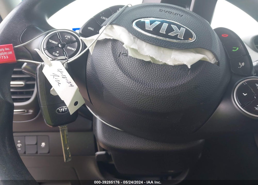 2015 KIA SOUL VIN: KNDJN2A29F7139254