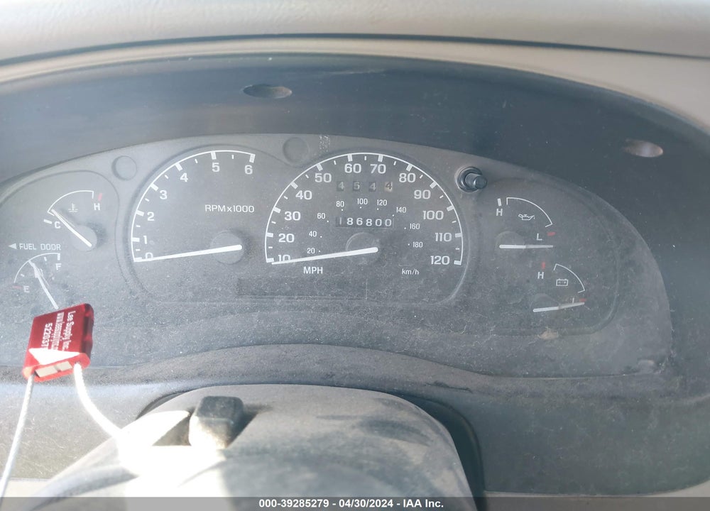 2000 FORD RANGER XLT VIN: 1FTZR15X0YPB03303