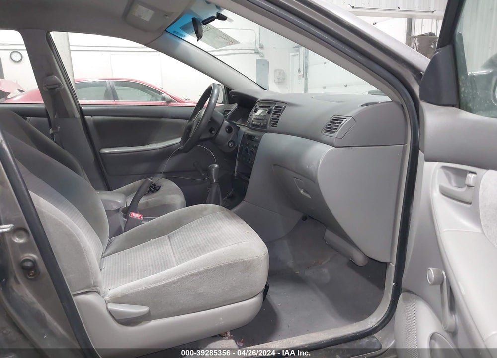 2005 TOYOTA COROLLA CE VIN: 1NXBR32E55Z391022