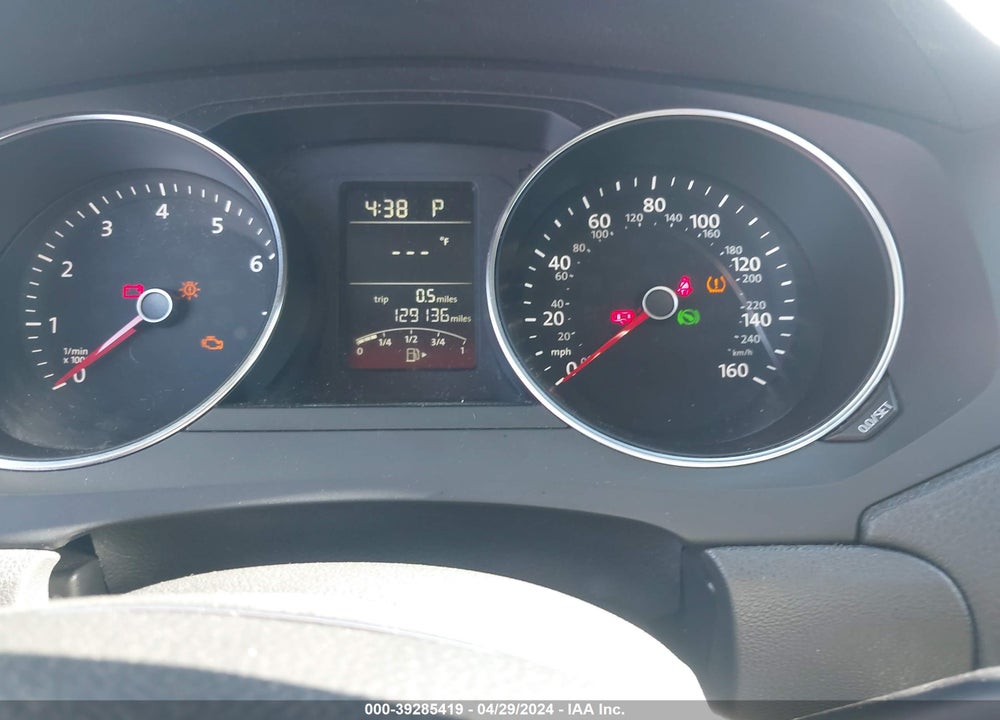 2017 VOLKSWAGEN JETTA 1.4T S VIN: 3VW2B7AJ1HM210633