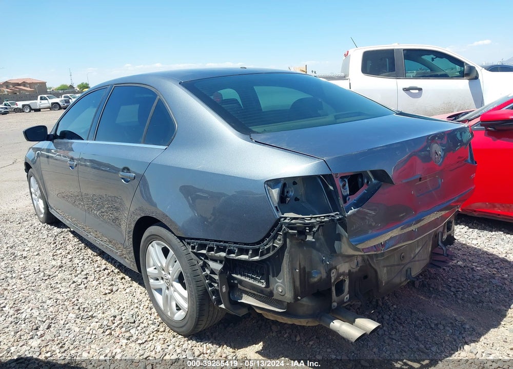 2017 VOLKSWAGEN JETTA 1.4T S VIN: 3VW2B7AJ1HM210633