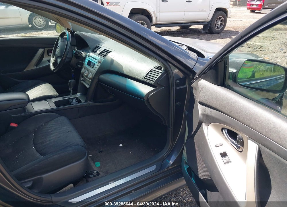 2011 TOYOTA CAMRY SE VIN: 4T1BF3EK0BU146523