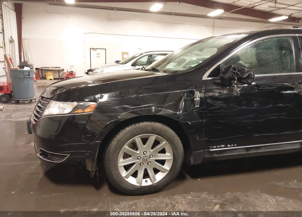 2019 LINCOLN MKT LIVERY VIN: 2LMHJ5NK4KBL02092