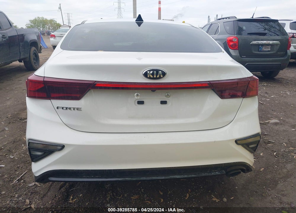 2021 KIA FORTE LXS VIN: 3KPF24AD8ME334660