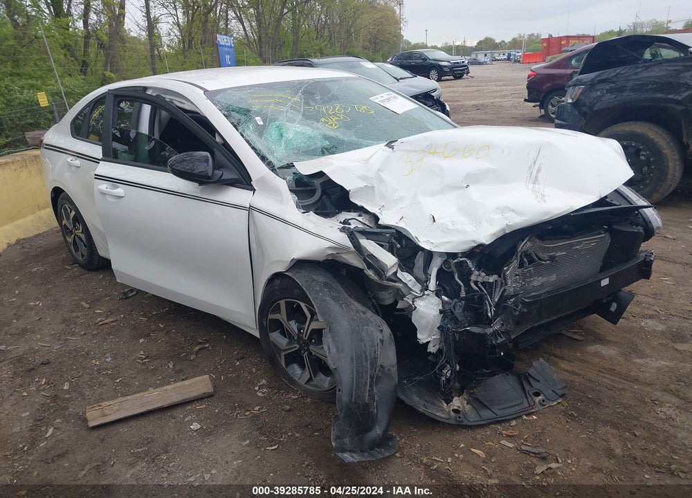 2021 KIA FORTE LXS VIN: 3KPF24AD8ME334660