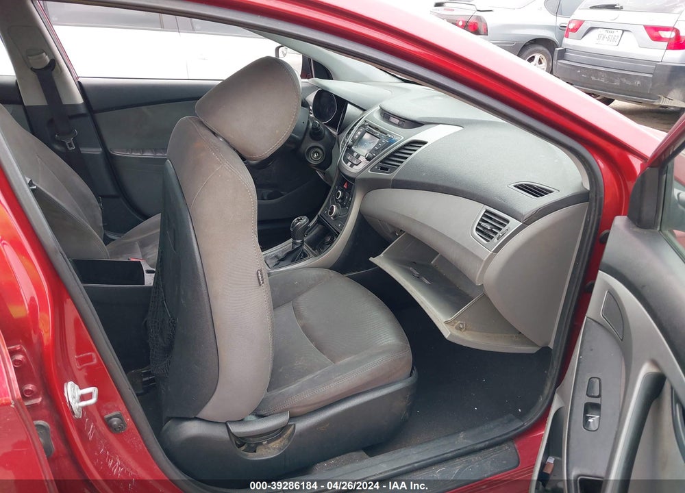 2014 HYUNDAI ELANTRA SE VIN: 5NPDH4AEXEH479856