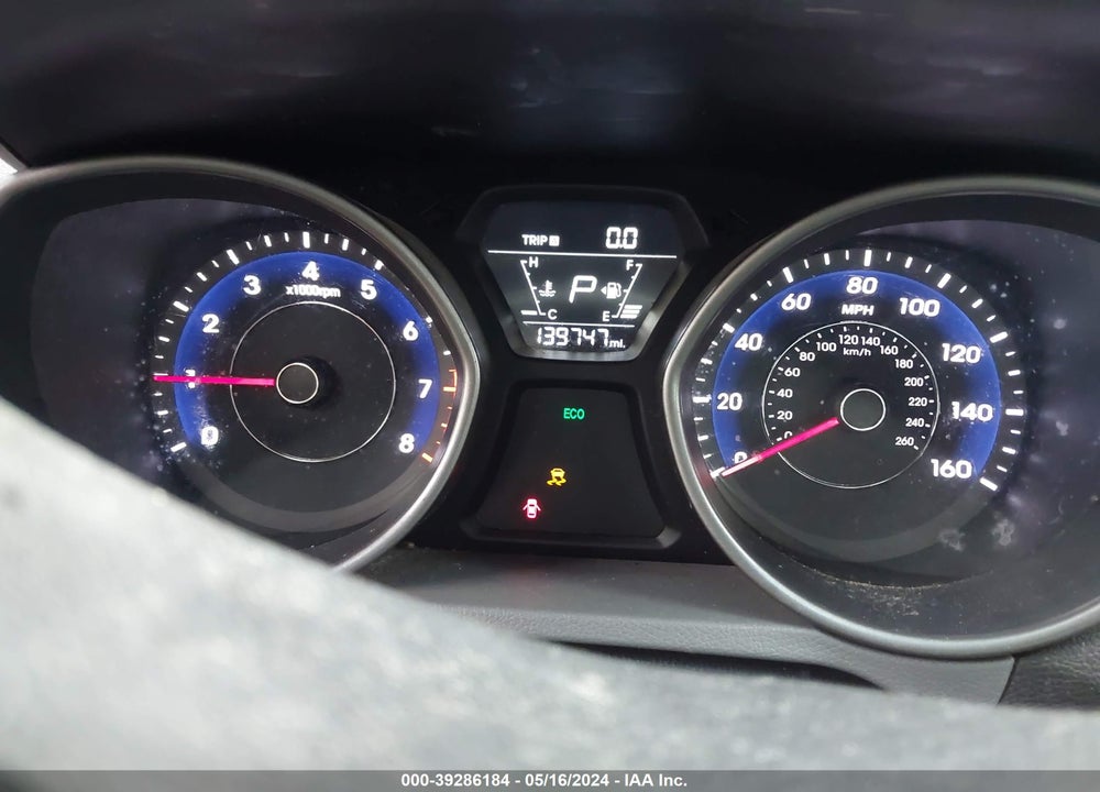 2014 HYUNDAI ELANTRA SE VIN: 5NPDH4AEXEH479856