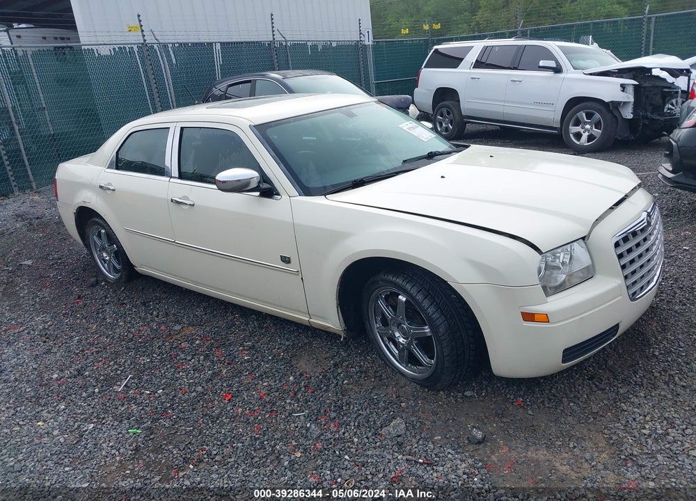 2008 CHRYSLER 300 TOURING VIN: 2C3KA53G58H304058