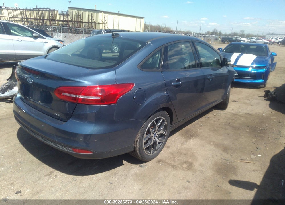 2018 FORD FOCUS SEL VIN: 1FADP3H27JL222383