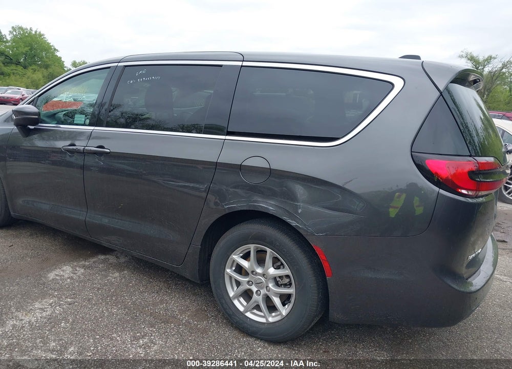 2023 CHRYSLER PACIFICA TOURING L VIN: 2C4RC1BG0PR612732