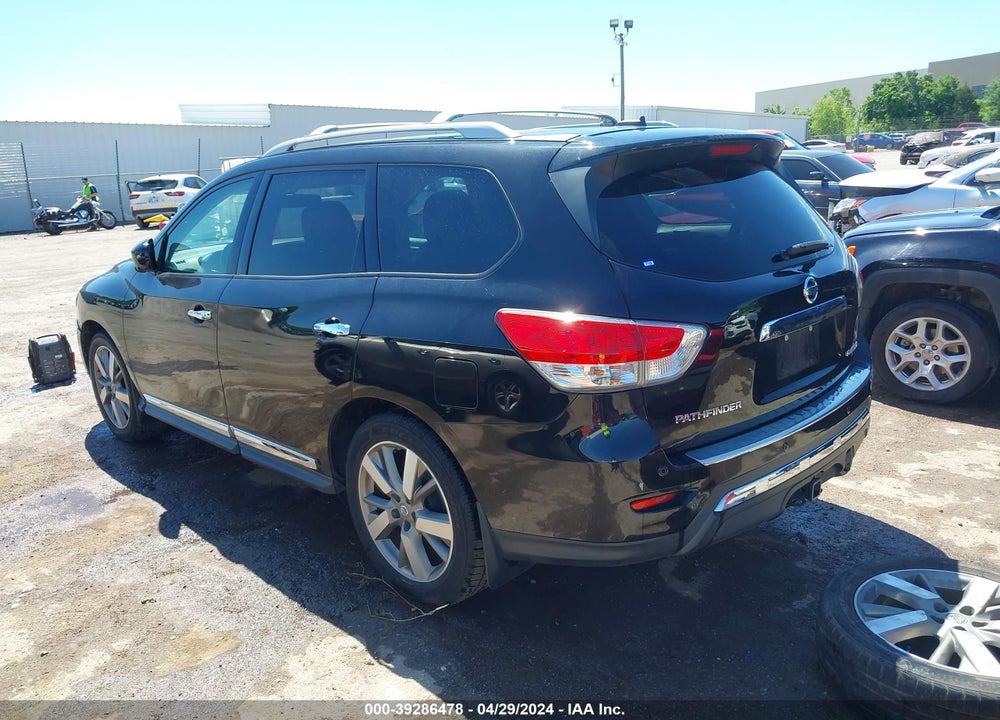 2015 NISSAN PATHFINDER PLATINUM VIN: 5N1AR2MN7FC701116