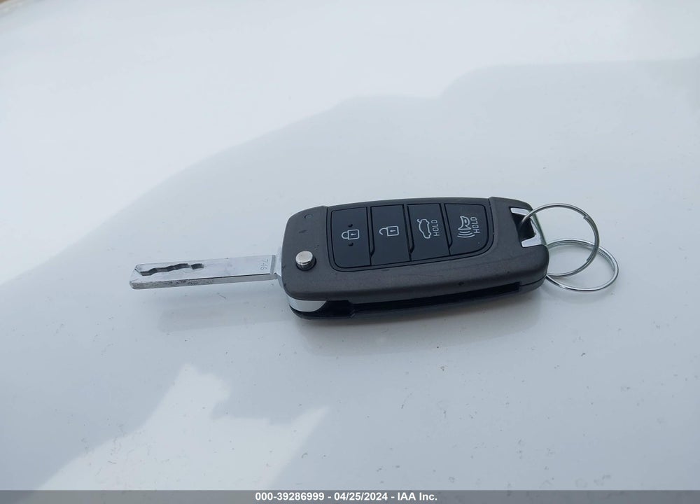 2019 HYUNDAI ACCENT SE VIN: 3KPC24A36KE040732