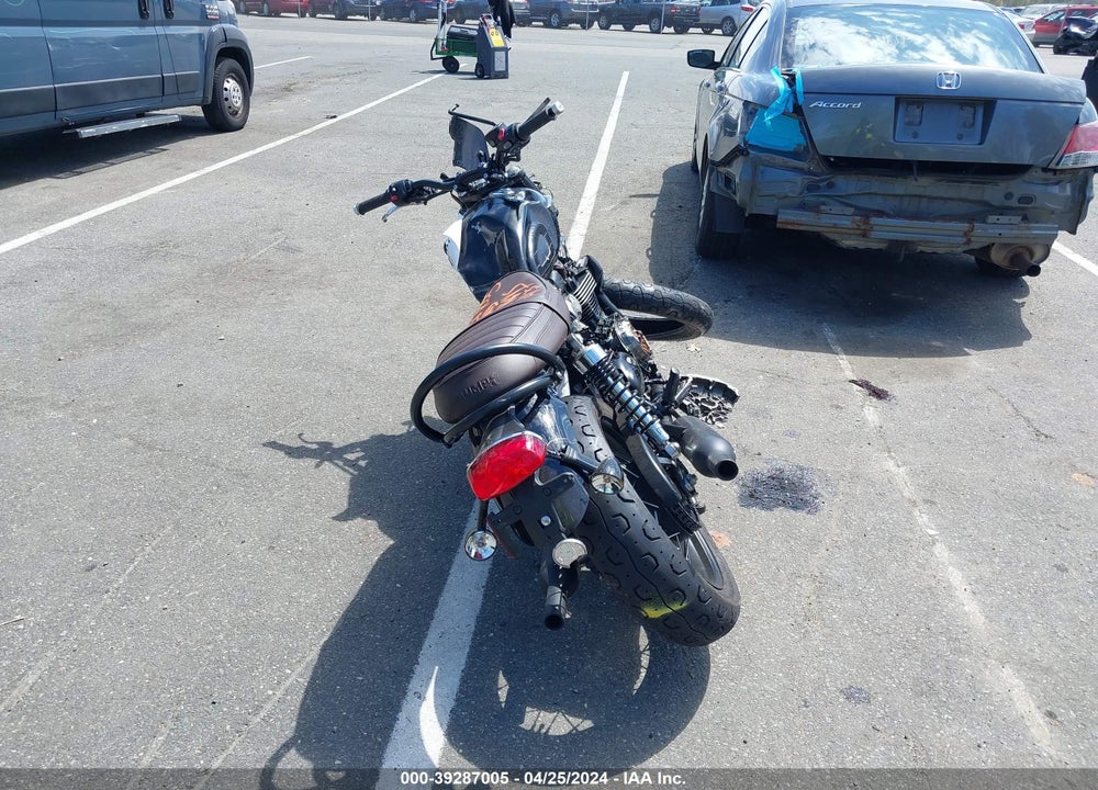 2020 TRIUMPH MOTORCYCLE BONNEVILLE T120/BLACK/BUD EKINS VIN: SMTD40HL7LTAB3514