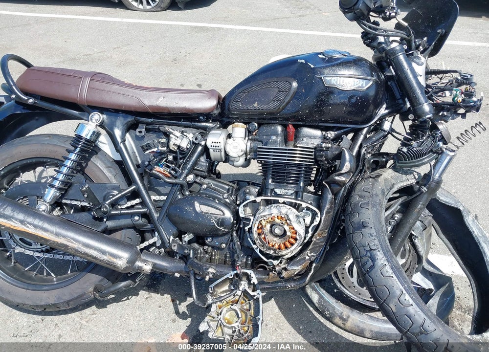2020 TRIUMPH MOTORCYCLE BONNEVILLE T120/BLACK/BUD EKINS VIN: SMTD40HL7LTAB3514