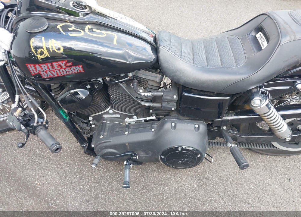 2020 TRIUMPH MOTORCYCLE BONNEVILLE T120/BLACK/BUD EKINS VIN: SMTD40HL7LTAB3514