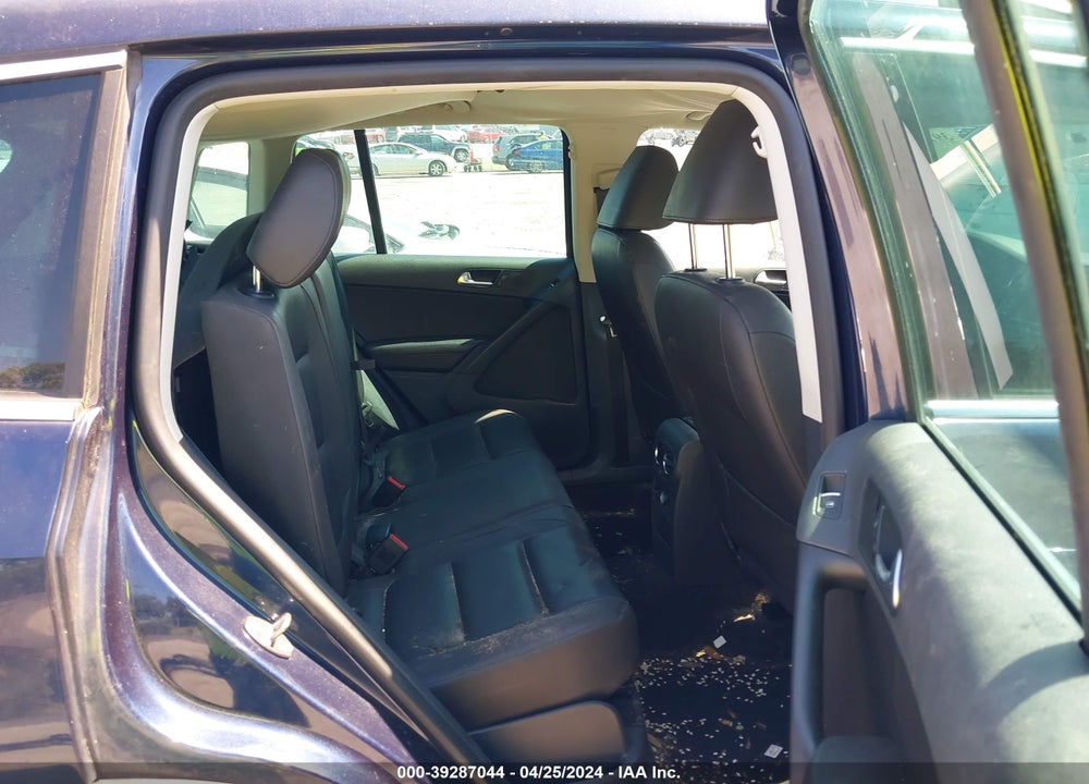 2013 VOLKSWAGEN TIGUAN SE VIN: WVGBV7AX1DW541958