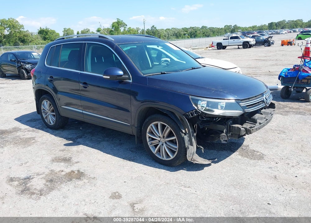 2013 VOLKSWAGEN TIGUAN SE VIN: WVGBV7AX1DW541958