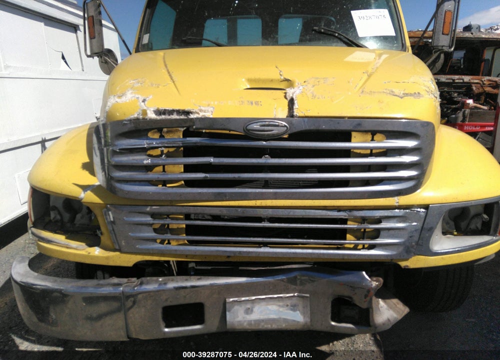 2002 STERLING TRUCK M6500 6500 VIN: 2FZAAHBV82AK05276