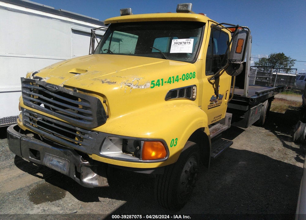 2002 STERLING TRUCK M6500 6500 VIN: 2FZAAHBV82AK05276