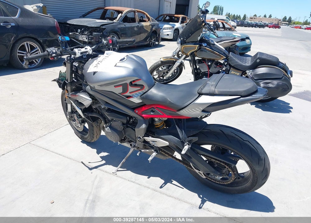 2022 TRIUMPH MOTORCYCLE STREET TRIPLE RS VIN: SMTA554SXNTAV8397