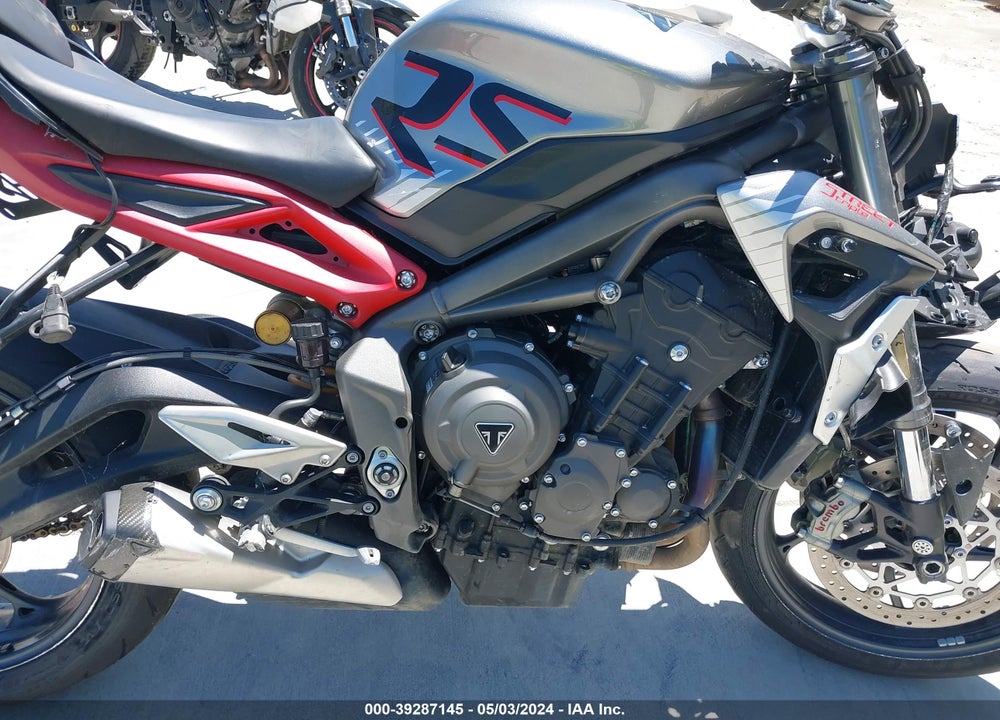 2022 TRIUMPH MOTORCYCLE STREET TRIPLE RS VIN: SMTA554SXNTAV8397