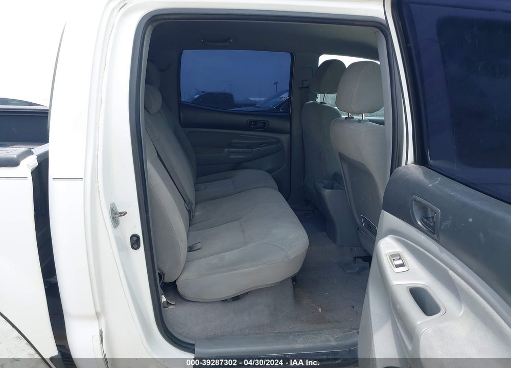 2007 TOYOTA TACOMA PRERUNNER V6 VIN: 3TMJU62N47M040528