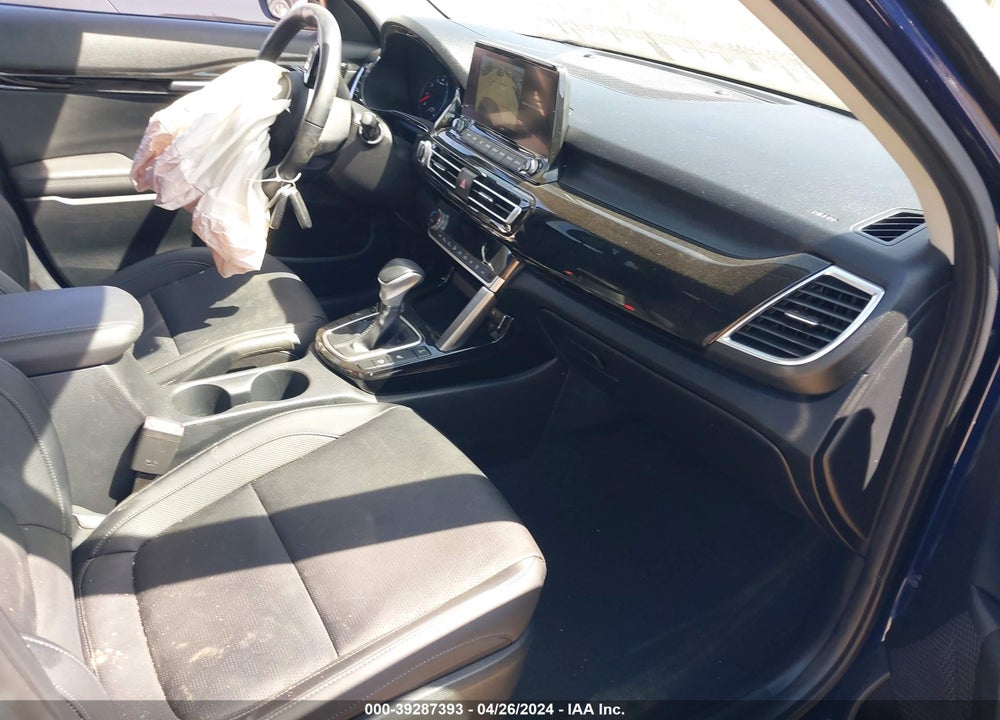 2023 KIA SELTOS EX VIN: KNDERCAA1P7461522