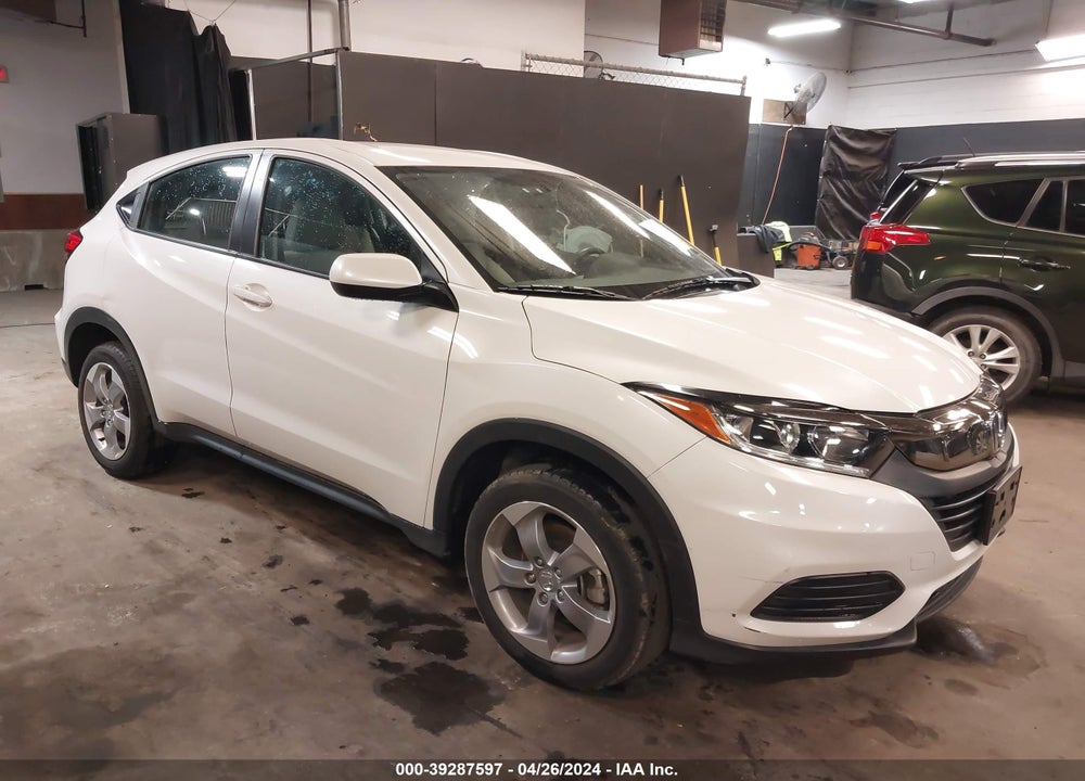 2022 HONDA HR-V AWD LX VIN: 3CZRU6H39NM756972