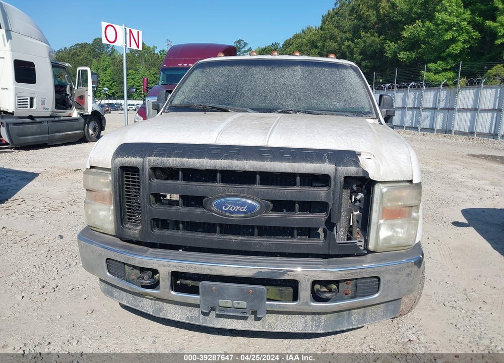2010 FORD F-350 KING RANCH/LARIAT/XL/XLT VIN: 1FTWW3DR5AEA50271