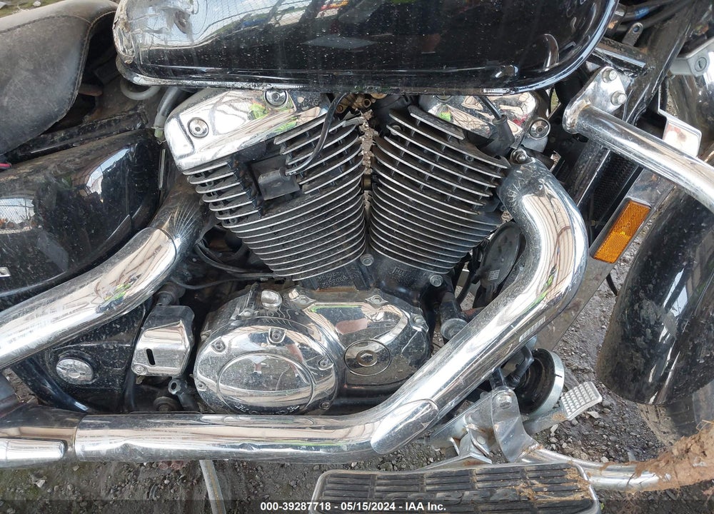2002 HONDA VT1100 C2 VIN: 1HFSC43042A205908