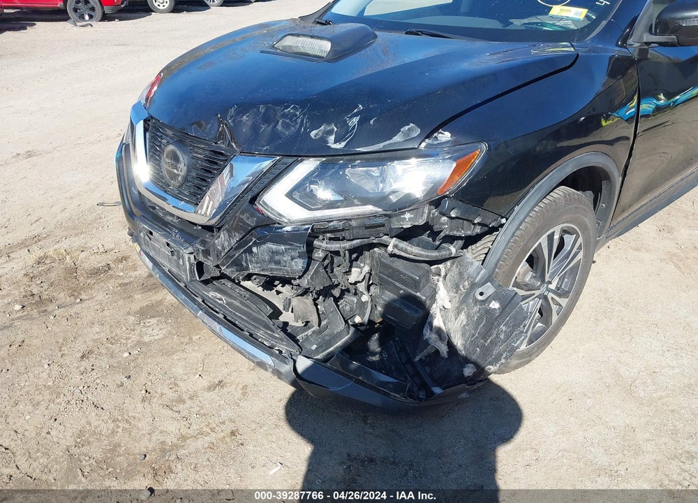 2019 NISSAN ROGUE SV VIN: JN8AT2MV5KW380289