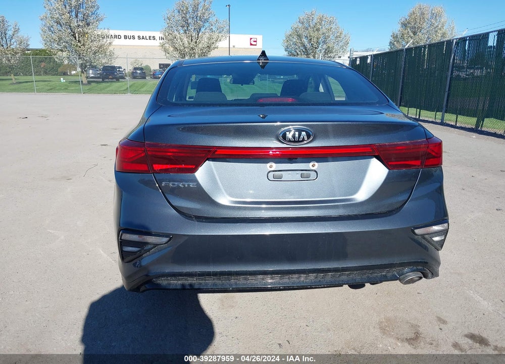 2019 KIA FORTE LXS VIN: 3KPF24ADXKE079619