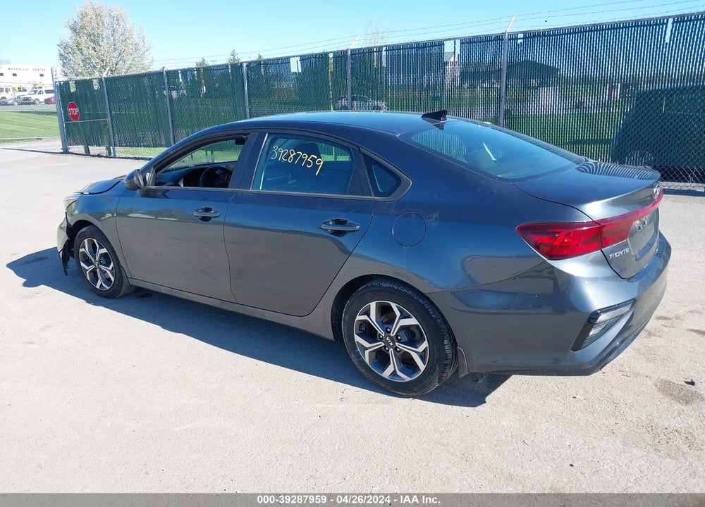 2019 KIA FORTE LXS VIN: 3KPF24ADXKE079619