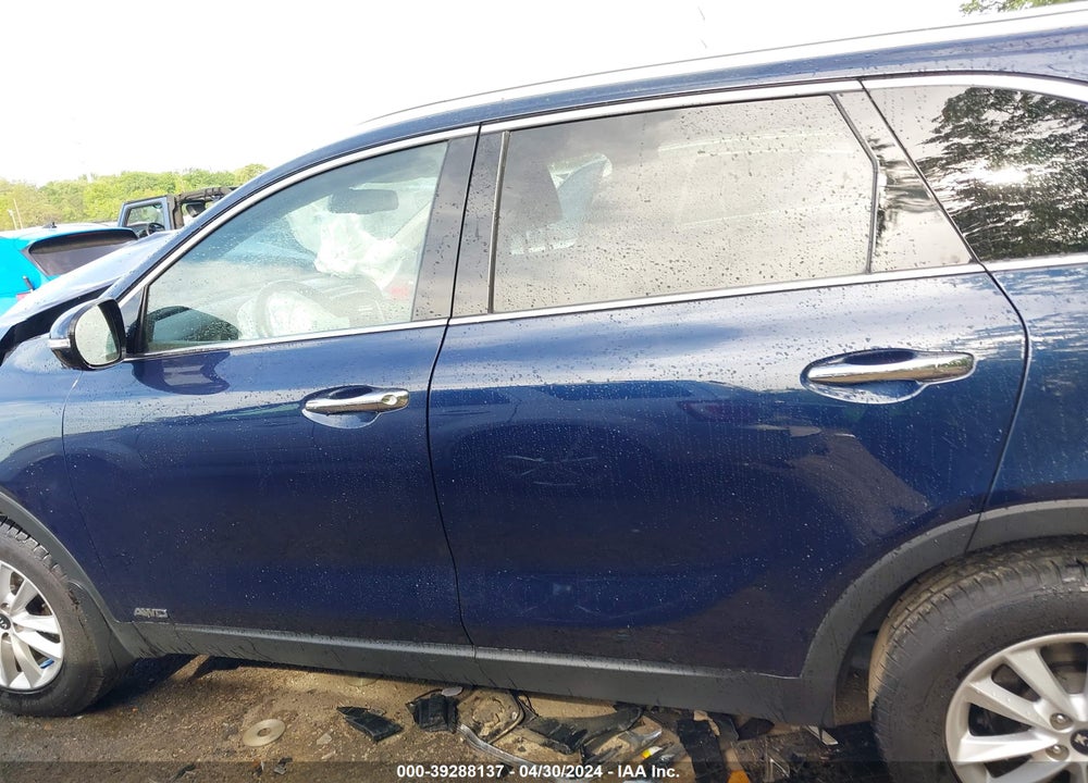 2019 KIA SORENTO 2.4L LX VIN: 5XYPGDA3XKG523159